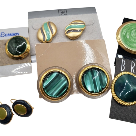 Vintage Assorted Green Gold Earrings Lot Bundle 80's 90's 7 Piece - Picture 4 of 6